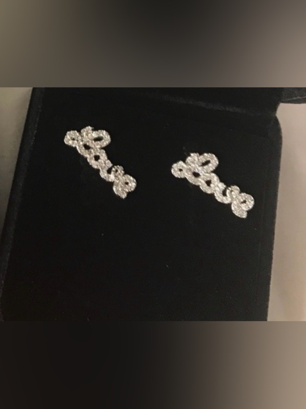 Love Earrings NWOT